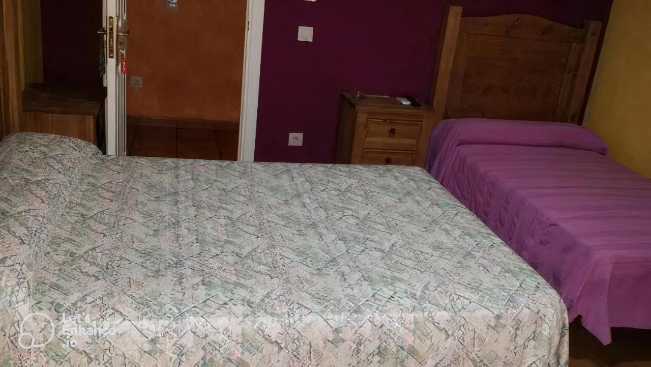 Hostal Velarde Talavera de la Reina Exteriör bild
