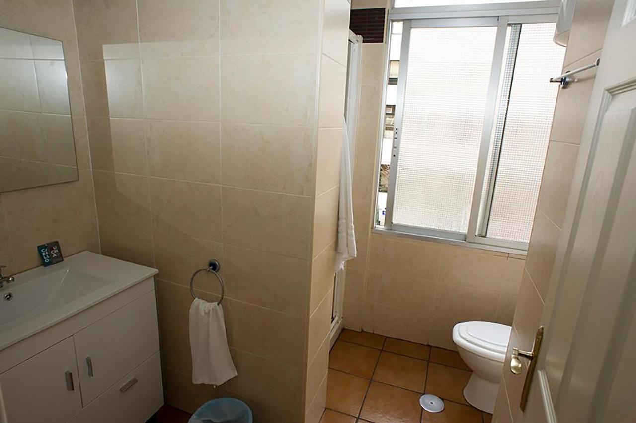 Hostal Velarde Talavera de la Reina Exteriör bild